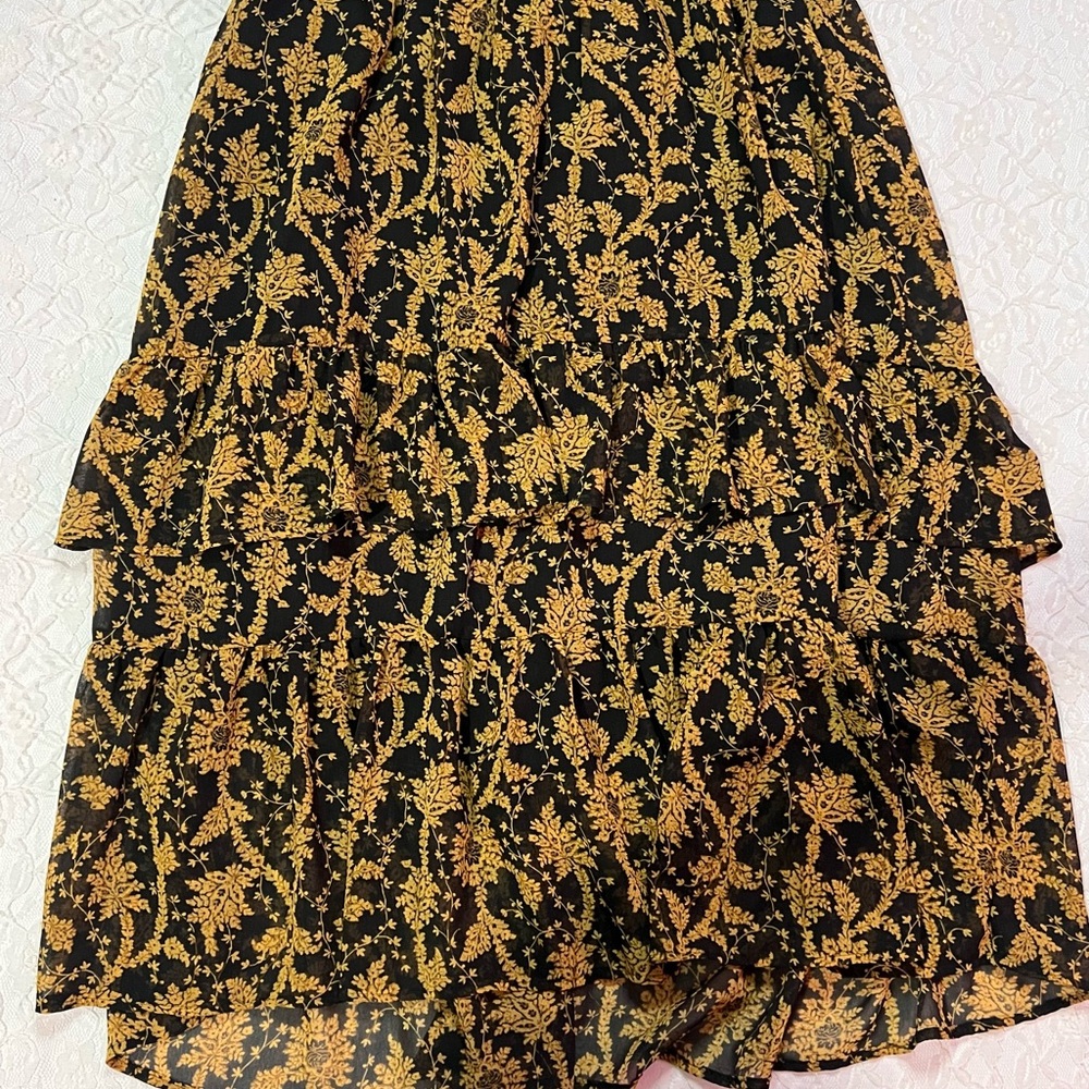 Ann Taylor Black and Gold Tiered Midi Skirt